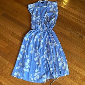 Ann Taylor Floral Blue and White Midi Dress